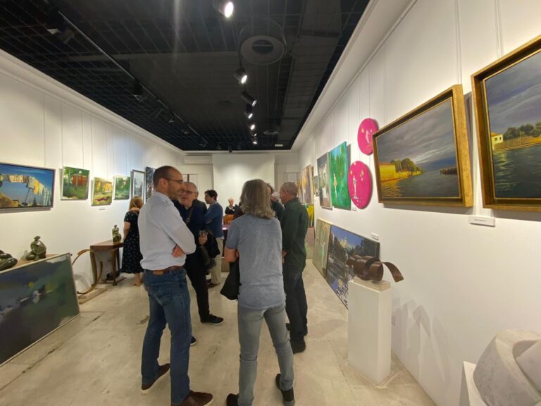 Galería de Arte y enmarcación Castelló 4