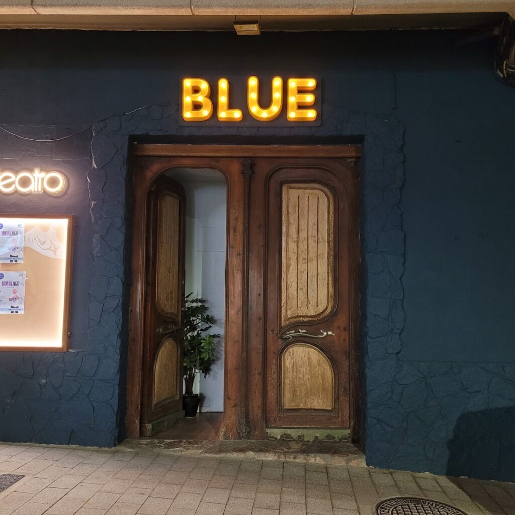 BLUE Café Teatro