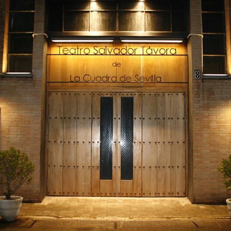 CIUDAD DE LA CULTURA TEATRO TÁVORA