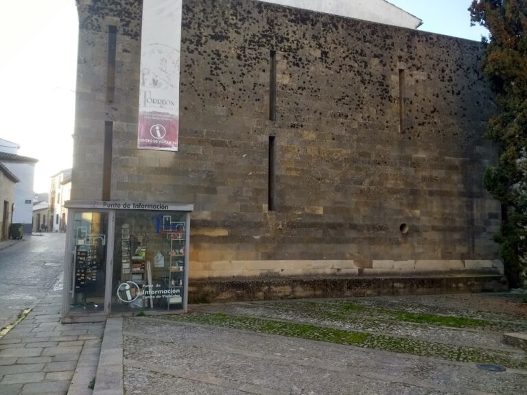 Centro Interpretación de la Baeza Medieval «Torreón Puerta De Úbeda»