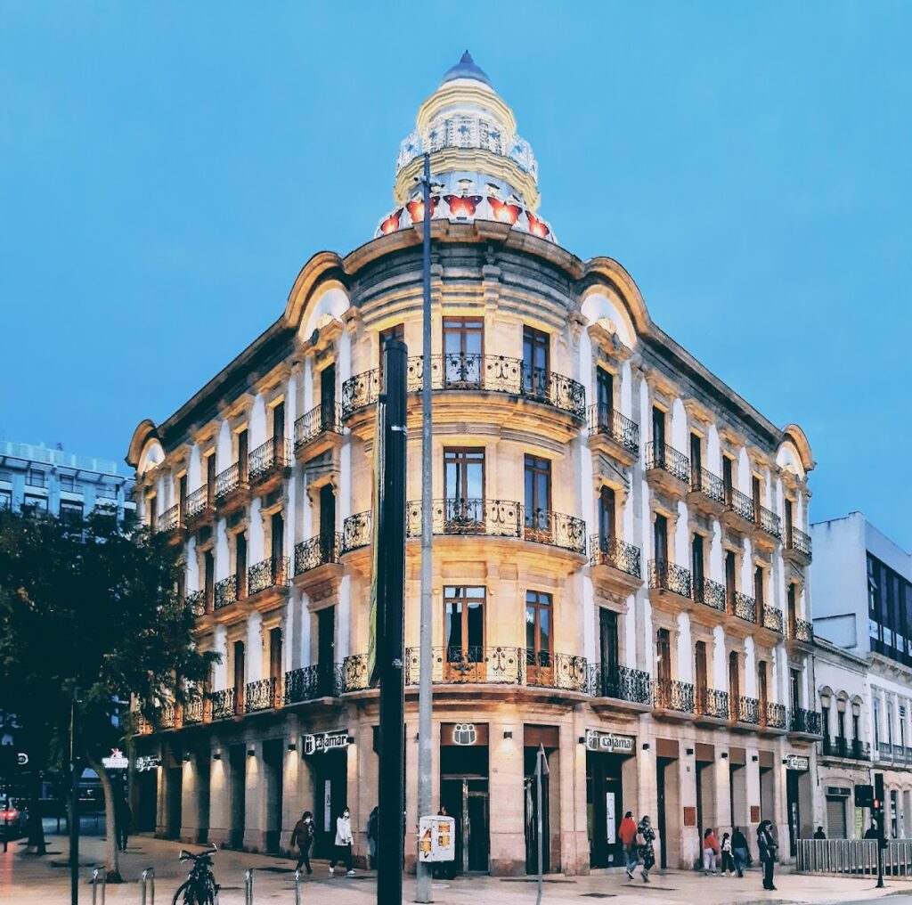 Edificio De Las Mariposas