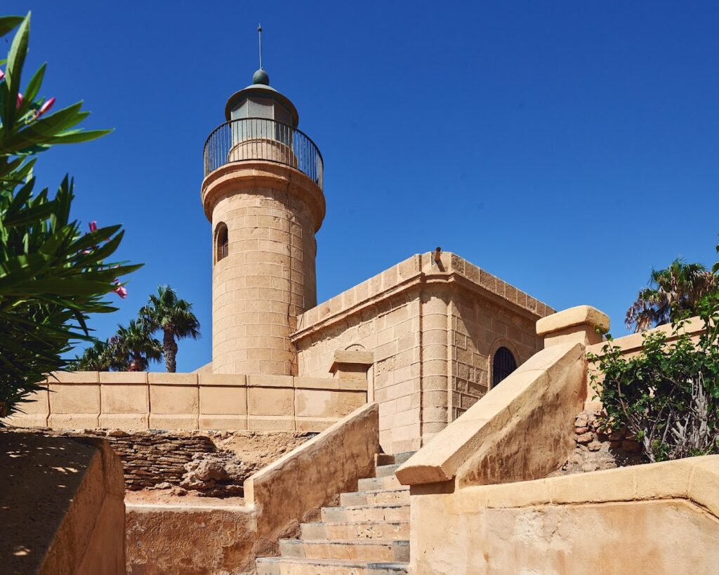 Faro de Roquetas de Mar