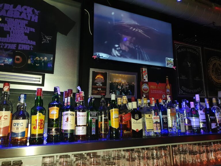 Krater Rock City