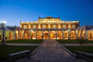 Los Jardines de Palacio