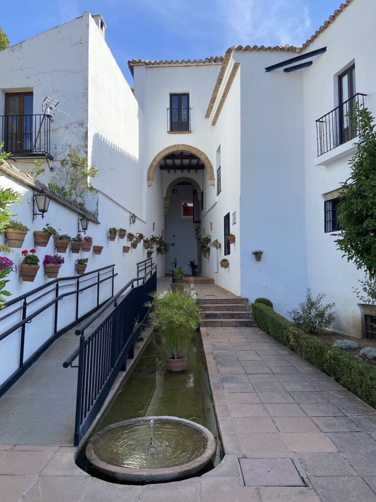 Mondragon Palace