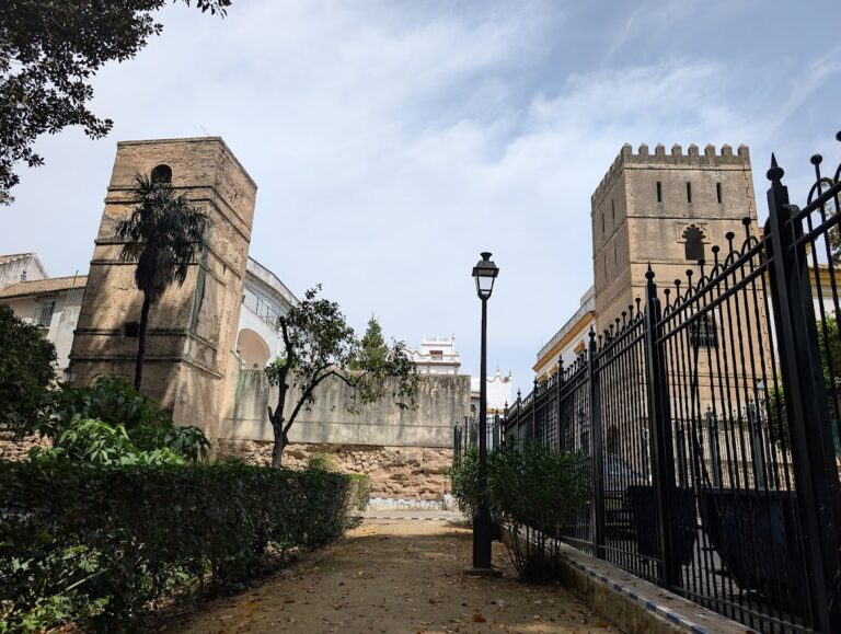 Muralla Almohade