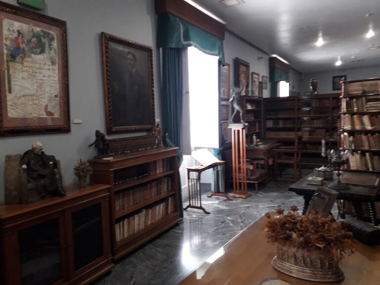 Museo Legado Hermanos Álvarez Quintero