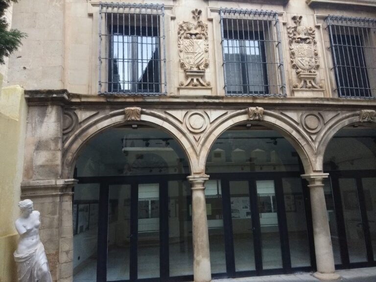 Palacio De Los Vélez