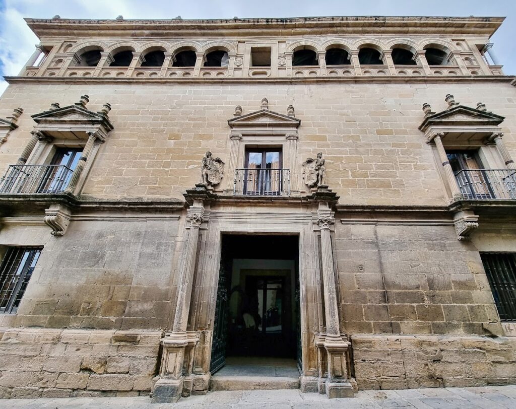 Palacio Vela de los Cobos