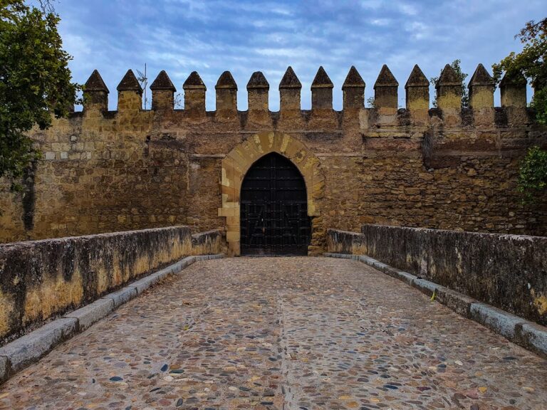 Puerta De Sevilla