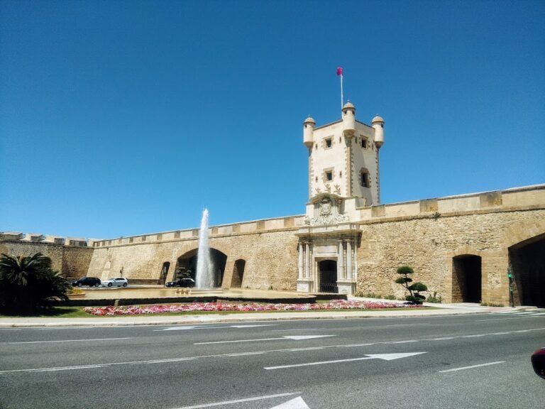 Puerta de Tierra