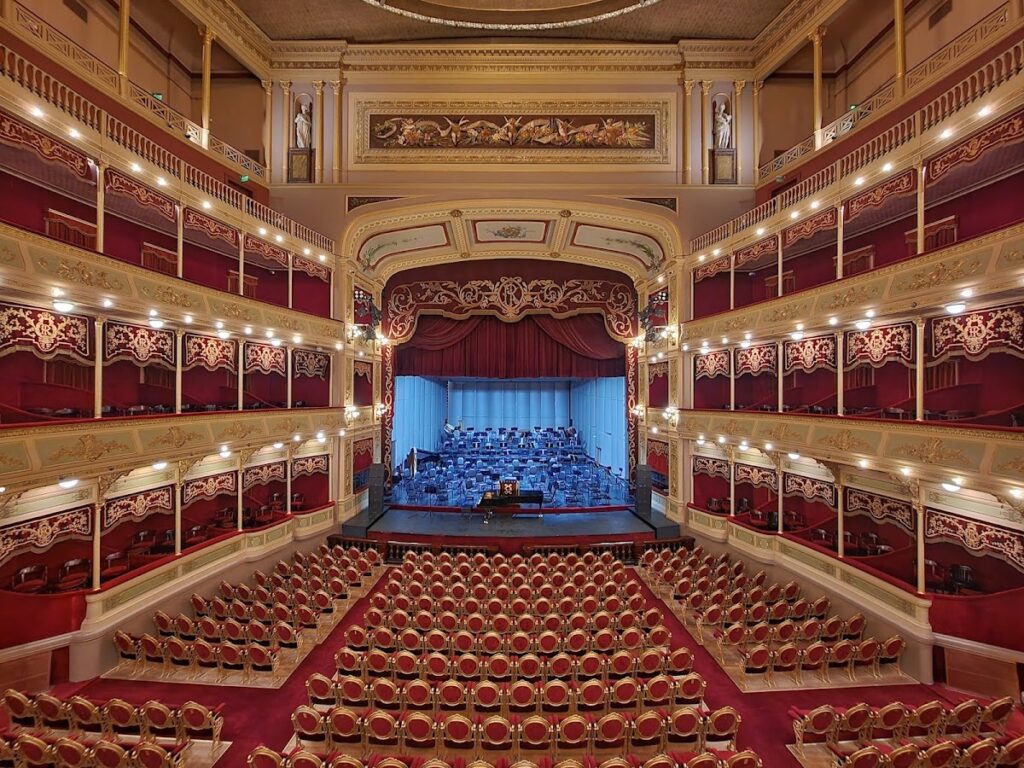 Teatro del Libertador General San Martín