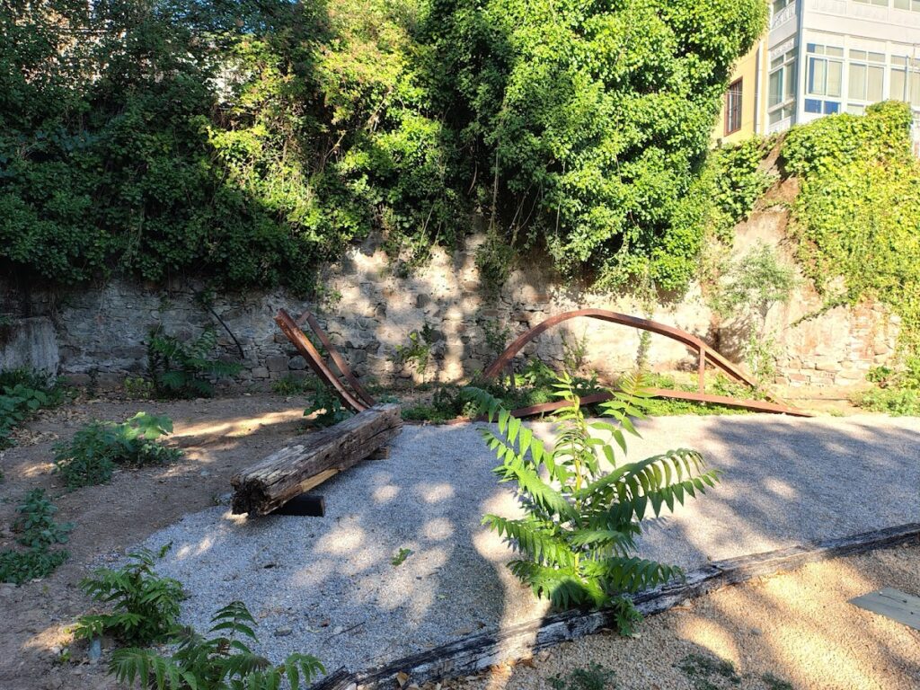 Casa Gil Jardín Romántico del Bierzo