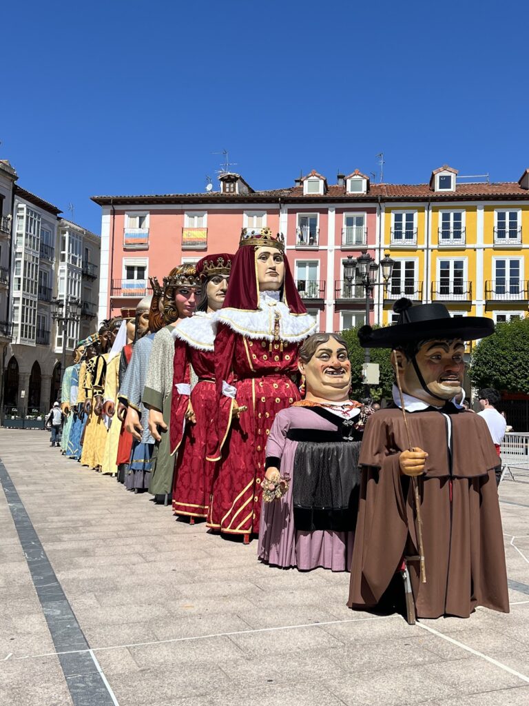 La Casa de los Gigantillos