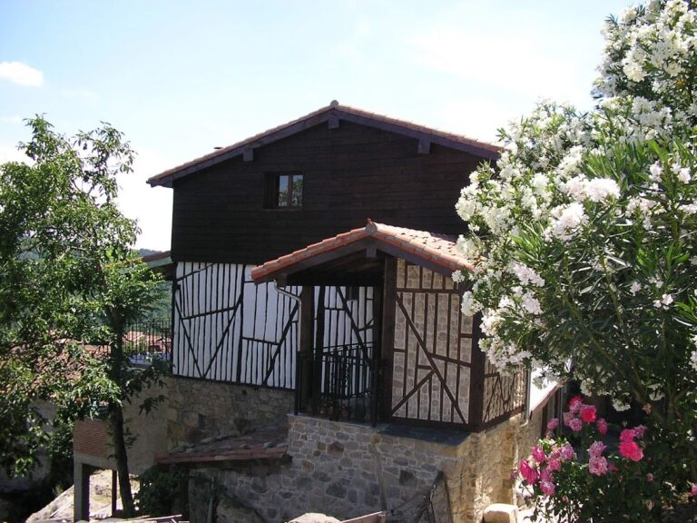 Museo Etnográfico «Casa de las Artesanías»