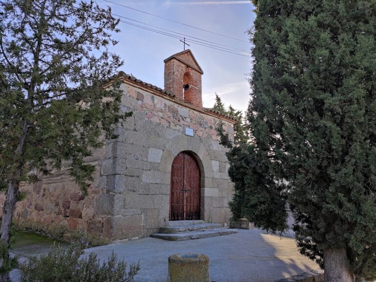 Museo de Costumbres y Artes Populares de Los Montes de Toledo