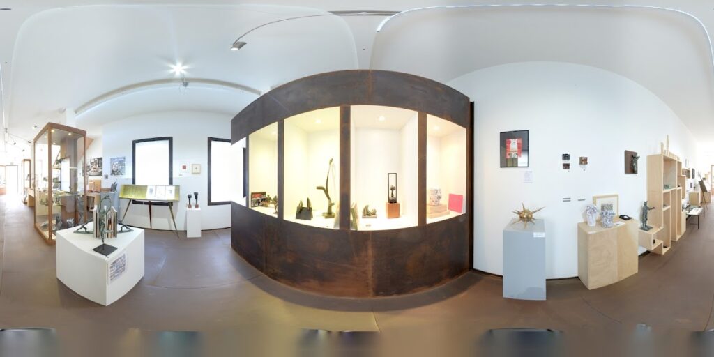 Tienda y Sala de Arte Bronzo