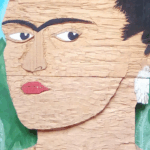 Frida Kahlo en madera de obra