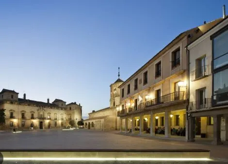 Escena artística en Almazán