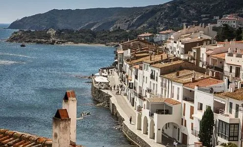 Escena artística en Cadaqués