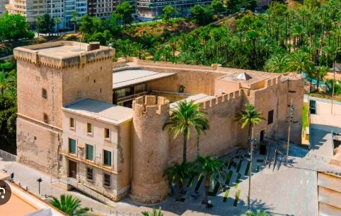 Escena artística en Elche