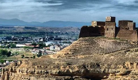 Escena artística en Monzón