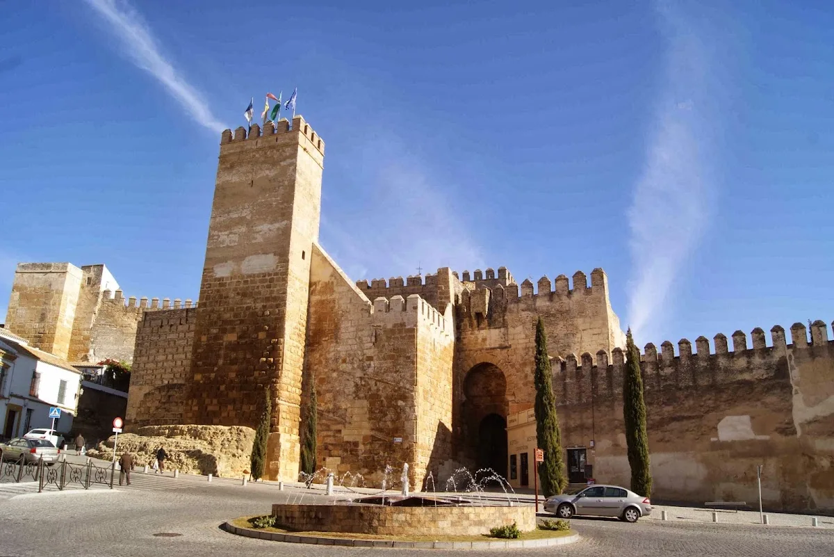 Alcázar de la Puerta de Sevilla