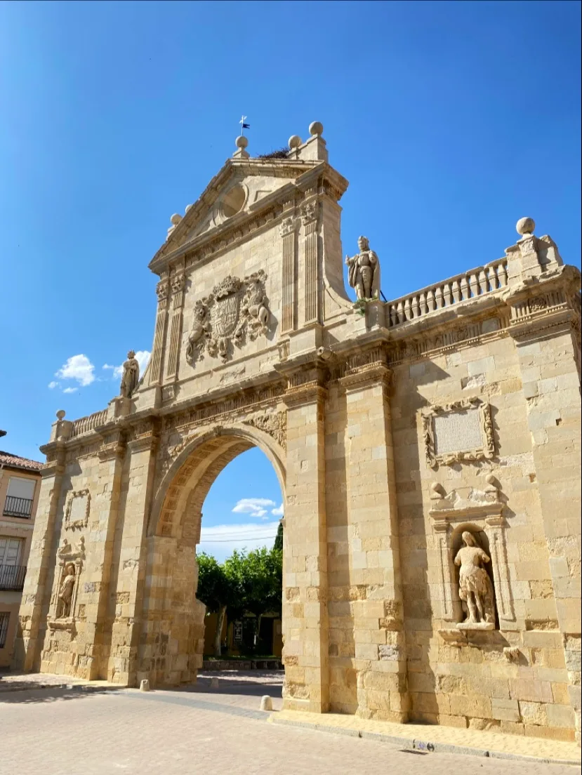 Arco de San Benito