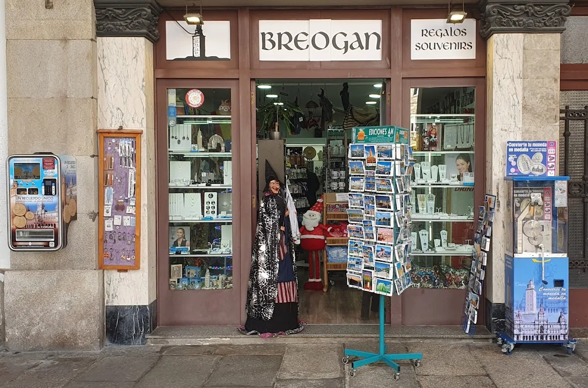 Artesanía y Souvenirs Las Canteras