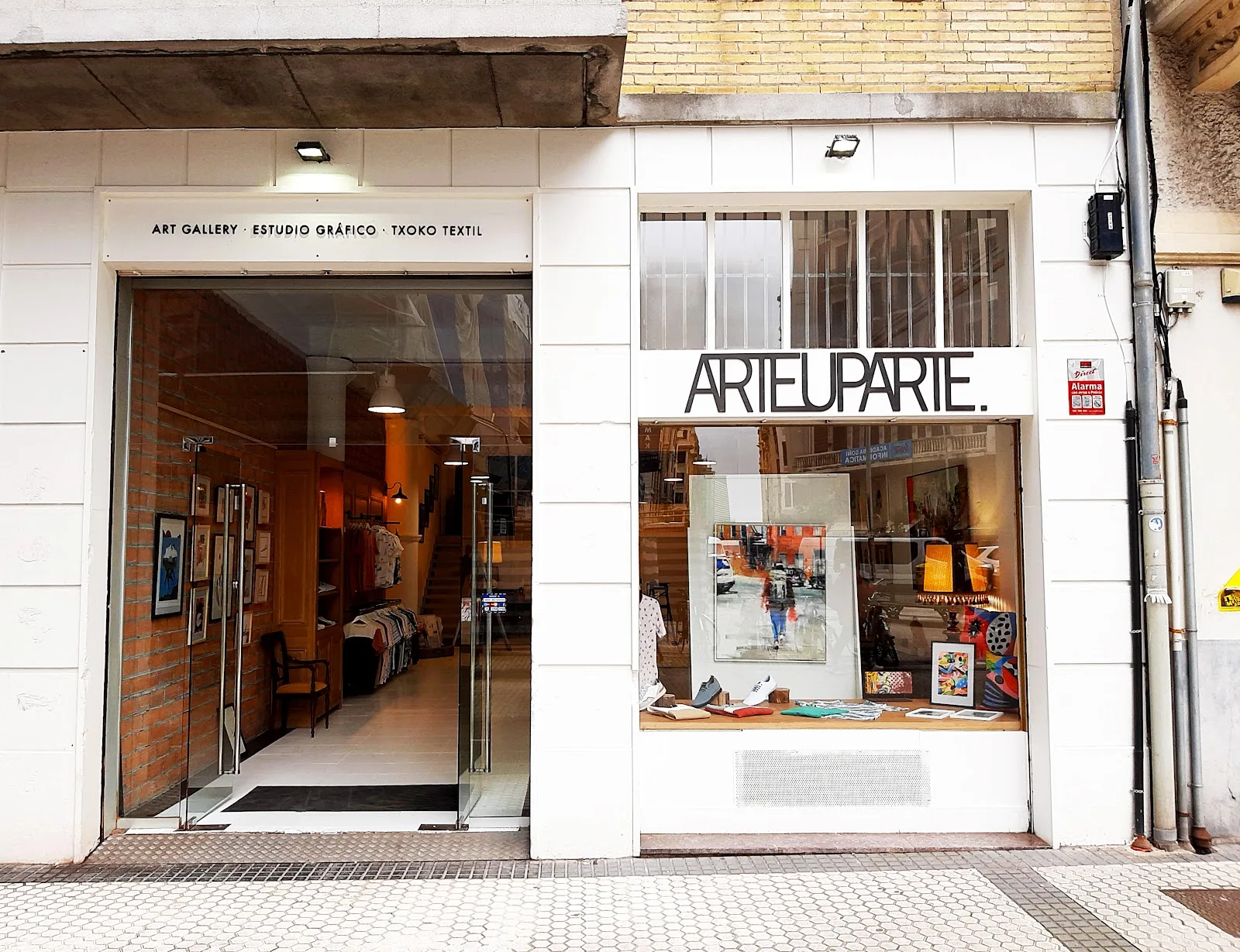 ARTEUPARTE GALLERY