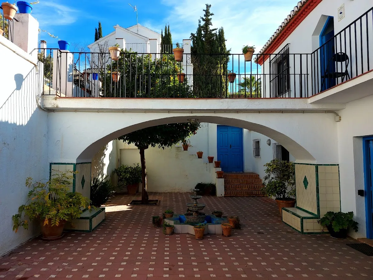 Carmen de los Geranios Casa Museo de Max Moreau