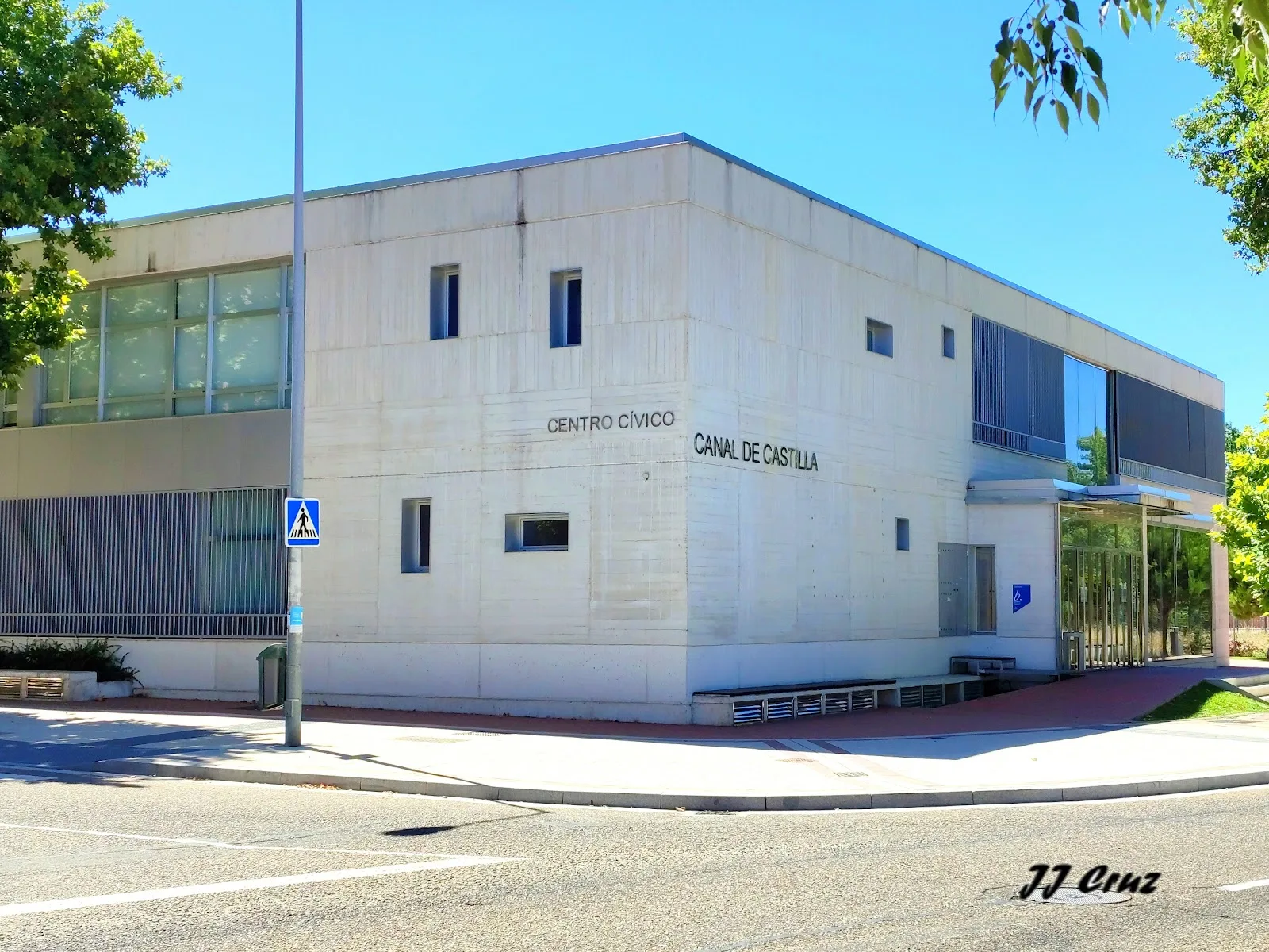 Centro Cívico "Canal de Castilla"