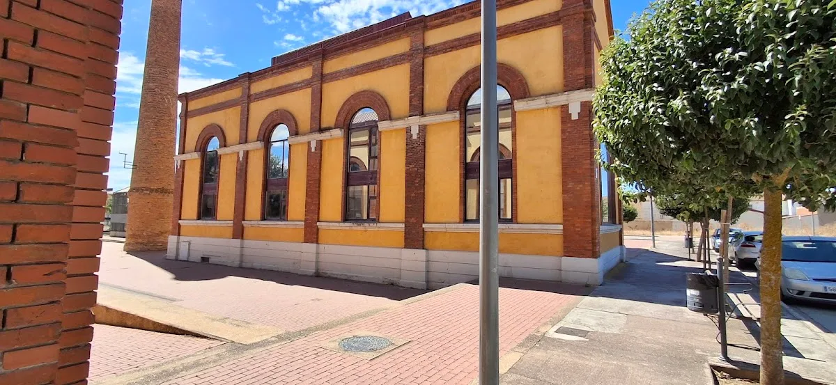 Centro Cultural La Briquetera de Venta de Baños