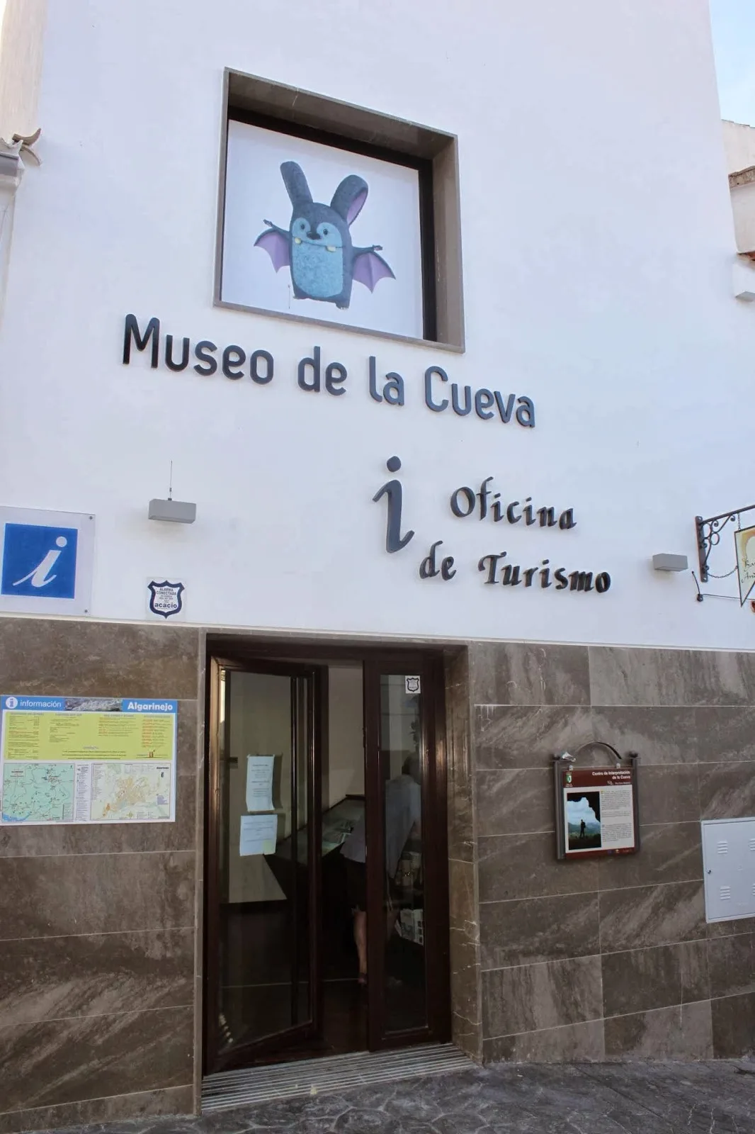 Centro de Interpretación "Museo de La Cueva"