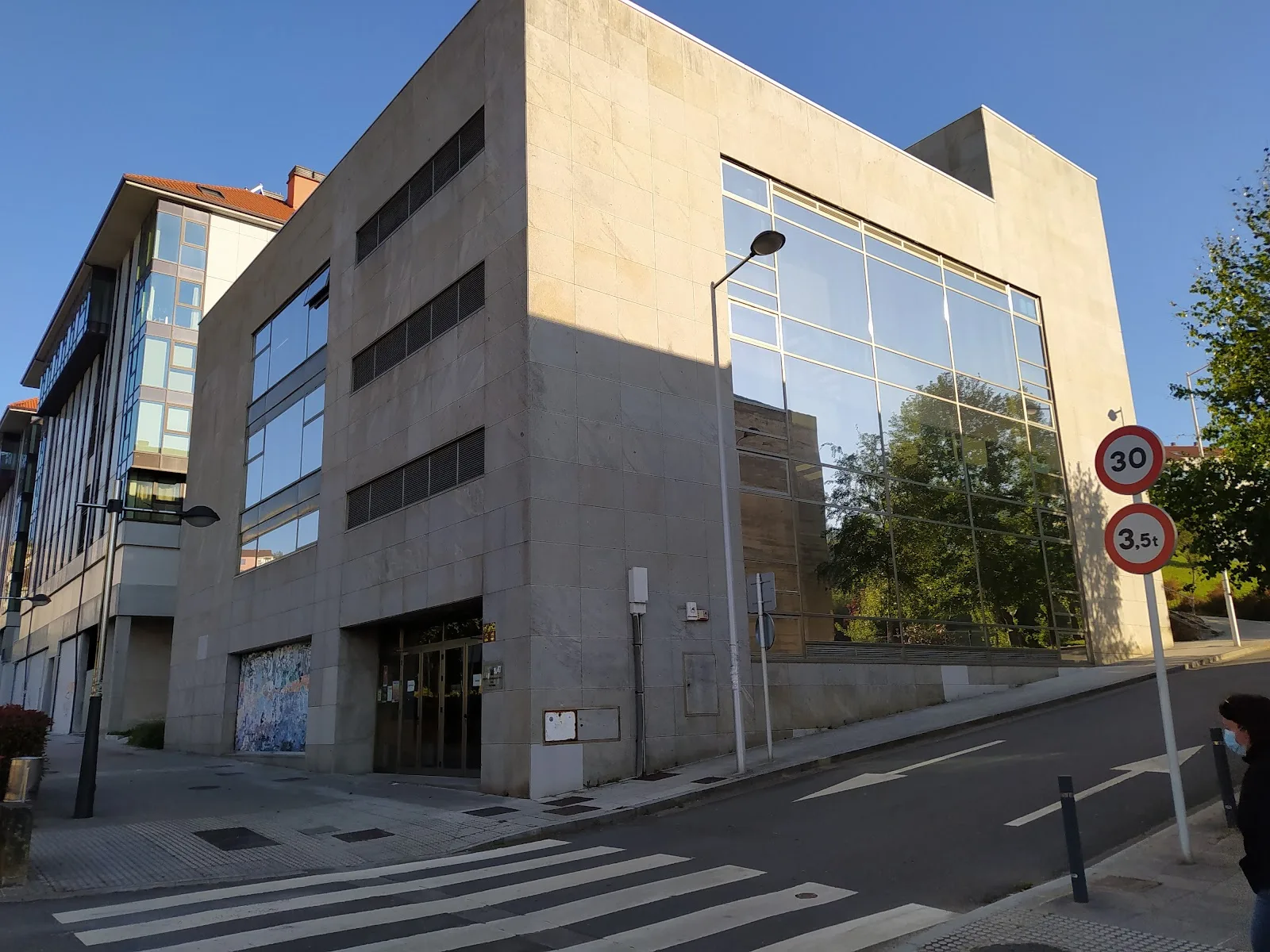 Centro Sociocultural de Fontiñas (Santiago de Compostela)
