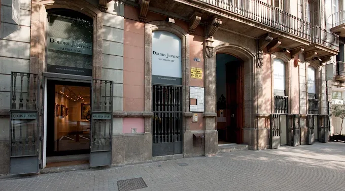 Dolors Junyent Galeria d'Art