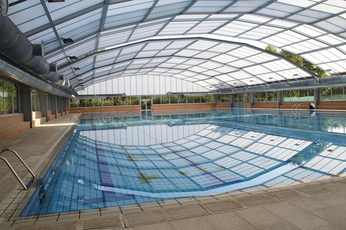 Garrido municipal swimming pool
