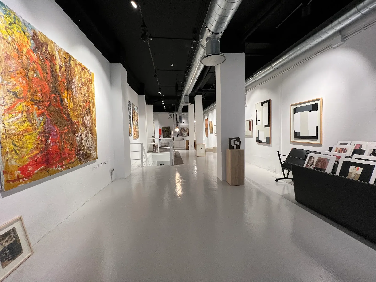 La CENTRAL Art Gallery