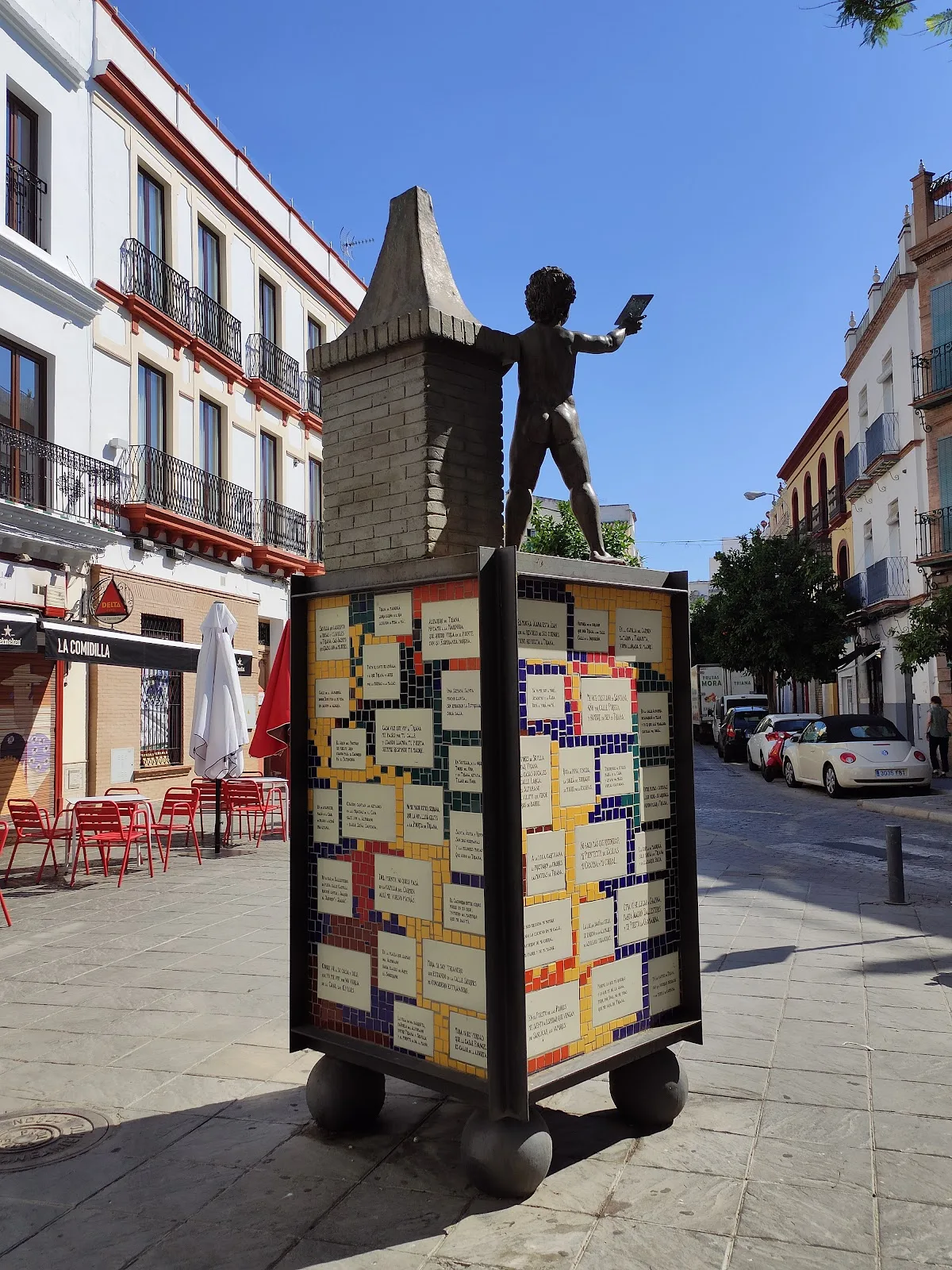 Monumento a los alfareros, ceramistas y al cante por soleá de Triana