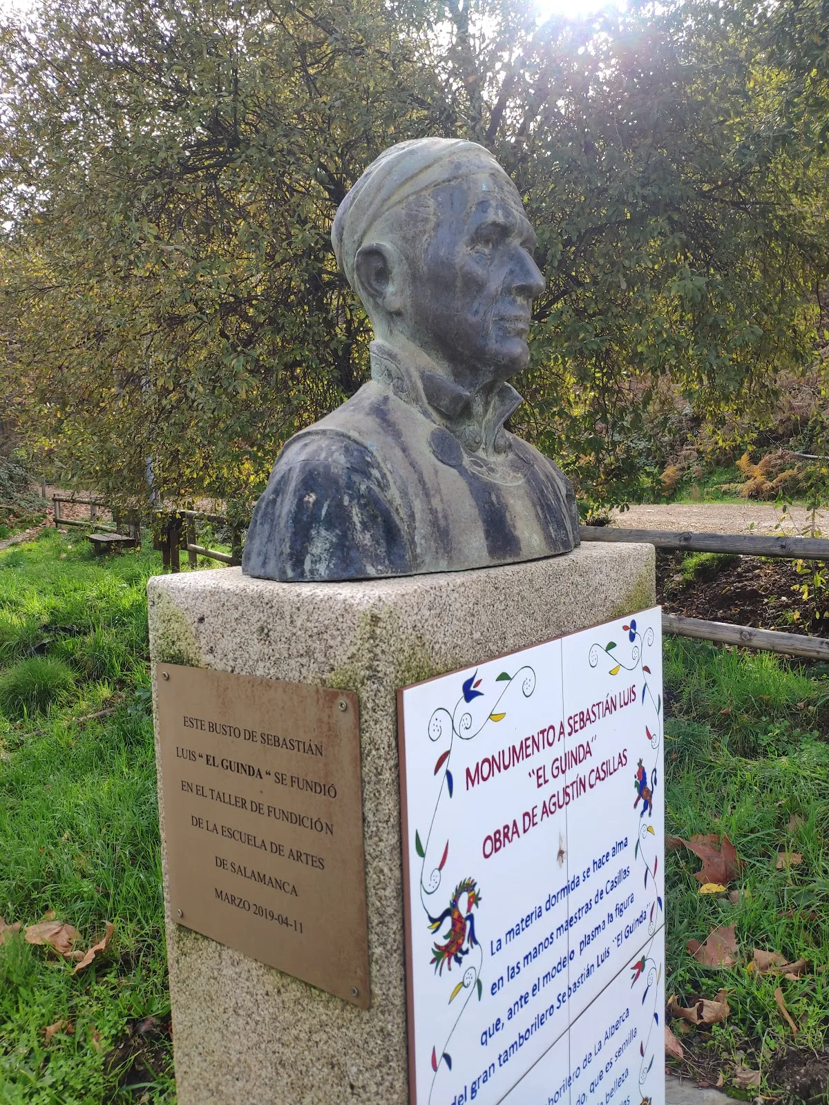 Monumento a Sebastián Luis "El Guinda"