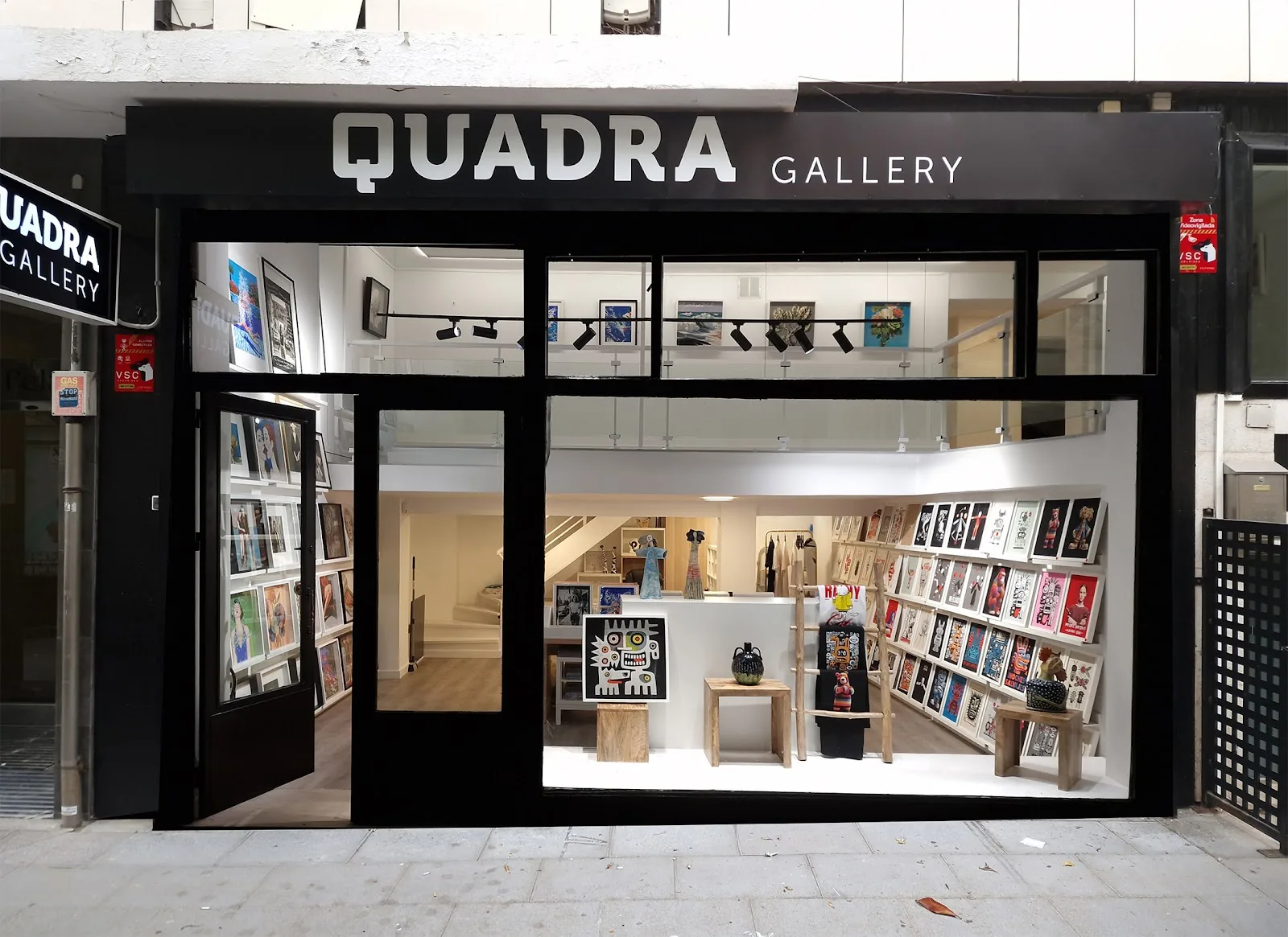 QUADRA GALLERY
