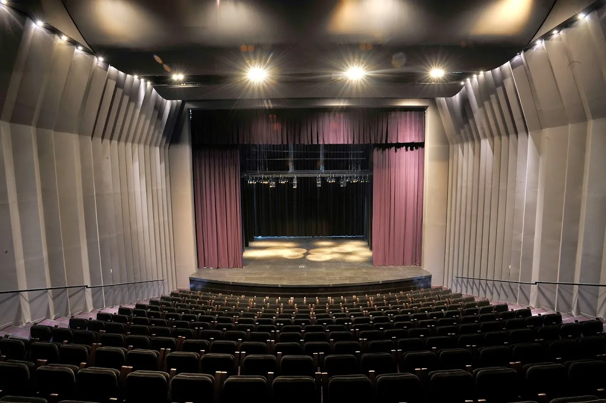Teatre Plaza