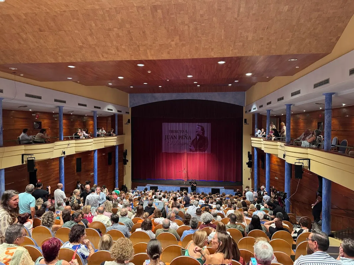Teatro Municipal Juan Bernabé