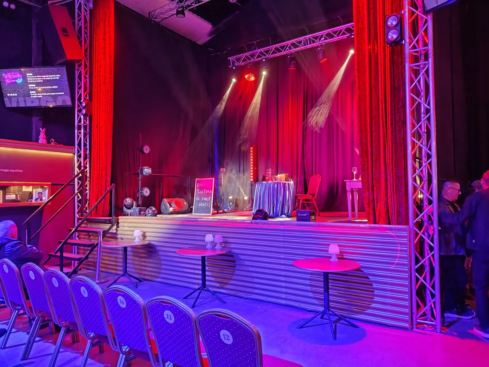 Teatro Raúl Alegría