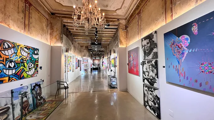 Base Elements Gallery