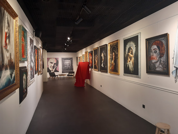 SIN Studio Gallery