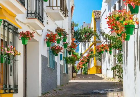 Escena artística en Estepona