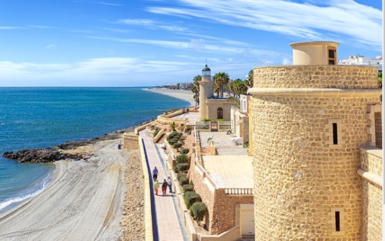 Escena artística en Roquetas de Mar
