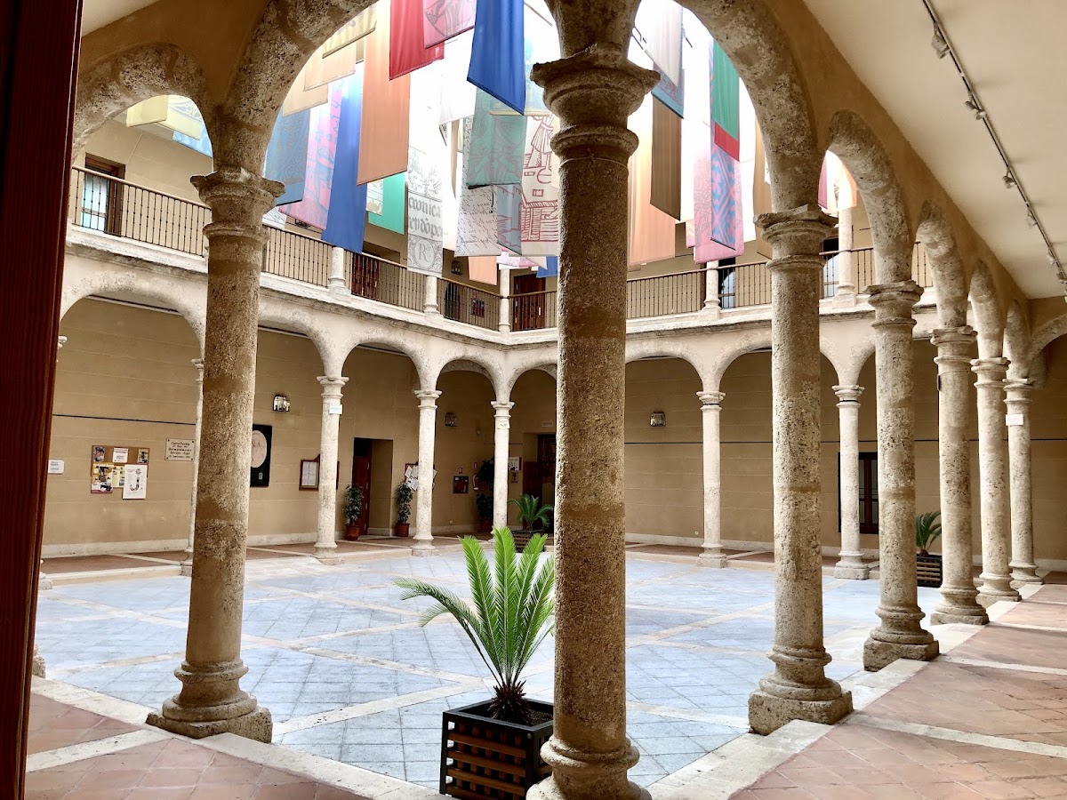 Auditorio Del palacio De pedro I