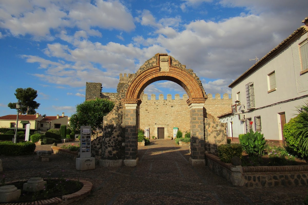 Columnas ante el castillo